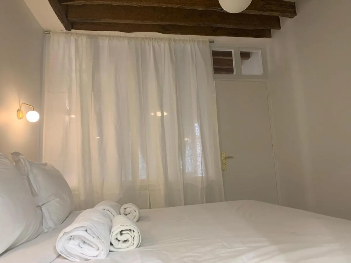 Apartamento Charming Saint Germain Odeon Luxembourg París